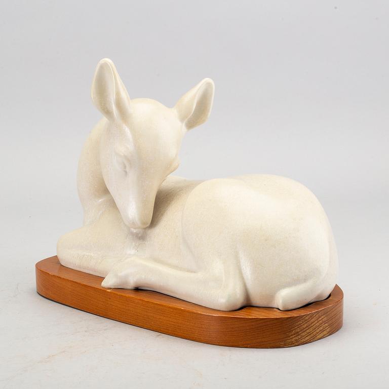 Gunnar Nylund, a stoneware sculpture, numbered 13/250.