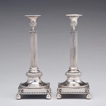 Pehr Zethelius, ljusstakar, ett par, silver, Stockholm 1794. Gustavianska.