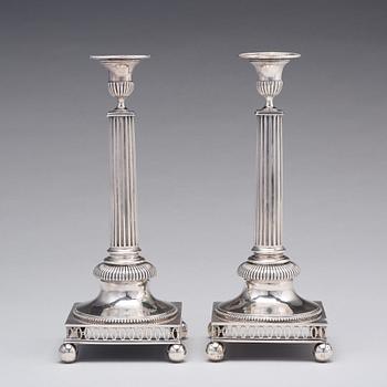 A pair of Swedish 18th century silver candlesticks, mark of Pehr Zethelius, Stockholm 1794.