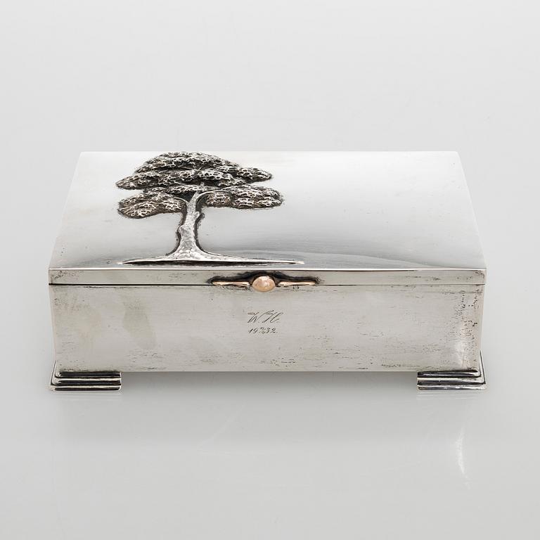 Kustaa Severin Sahlstedt, a 1920s silver cigar box, Turku 1929.