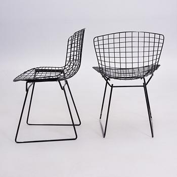 HARRY BERTOIA, tuolipari, "Sidechair", 1960-luku.
