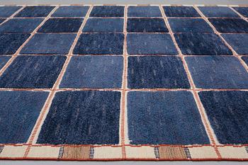 Märta Måås-Fjetterström, A CARPET, "Rutig blå halvflossa", knotted pile in relief, ca 304 x 209,5 cm, signed AB MMF.