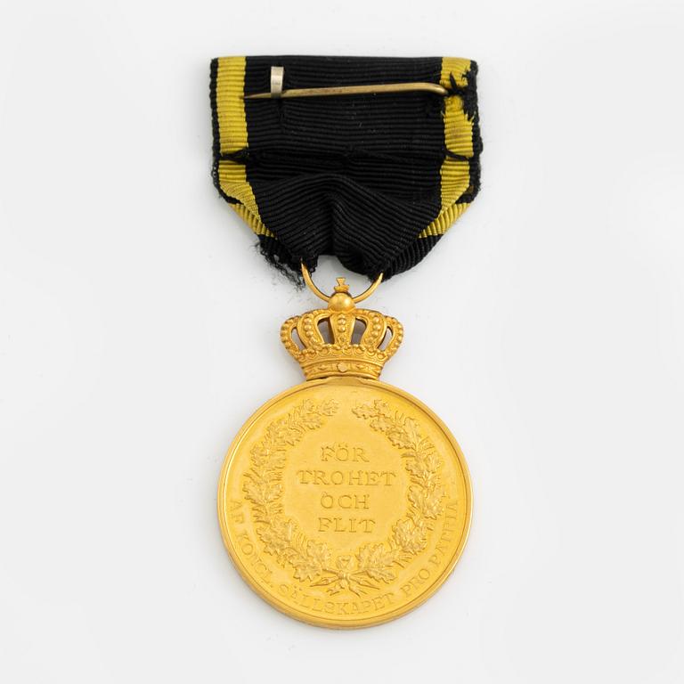 Medalj, guld, "för trohet och flit", Pro Patria, Gustaf V, 1946.
