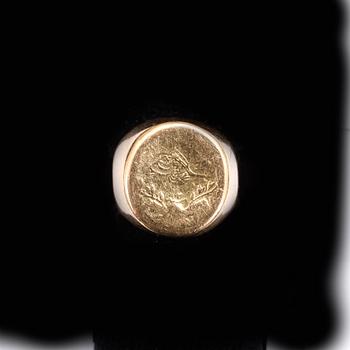 PARTI GULD, 3 delar, 18k guld. Total vikt ca 32,3 gram.