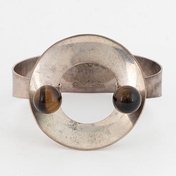 ÅKE LINDSTRÖM, for Bengt Hallberg, Bangle, silver with tiger's eye.