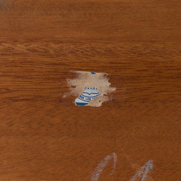 1960s Yngve Ekström coffee table veneered with teak and oak.