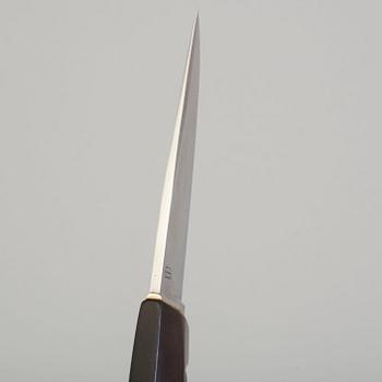 A contemporary knife by Adrzej Rybak.