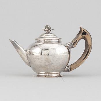 A Swedish Rococo silver tea-pot, mark of Jonas Thomasson Ronander, Stockholm 1756.