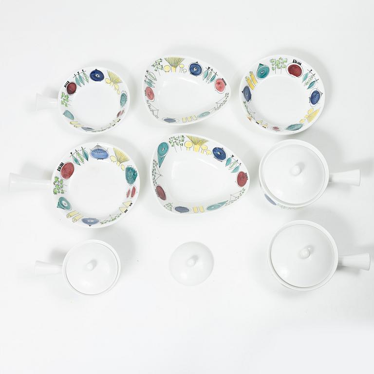 Marianne Westman, Dinner service, 73 pieces, flintware, “Picknick” and “Pomona”, Rörstrand, 1950s–60s.