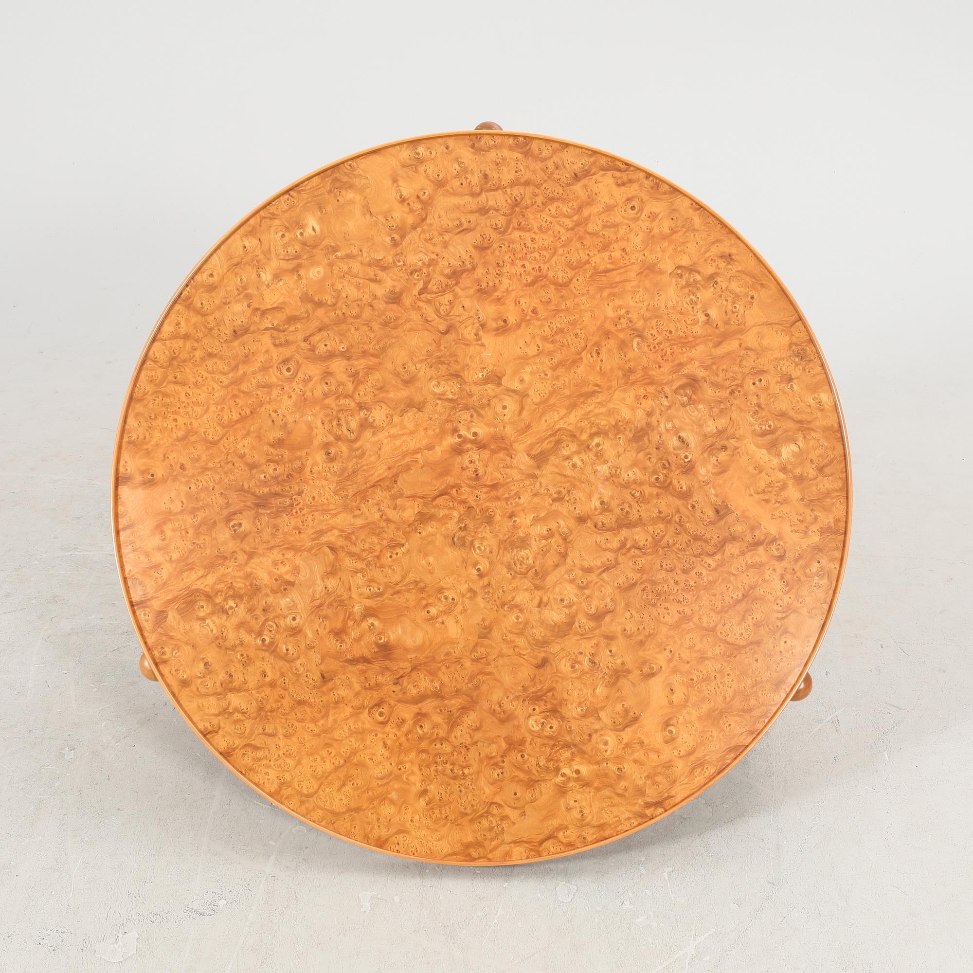 Josef Frank, soffbord, modell 2139, Firma Svenskt Tenn, före 1985.