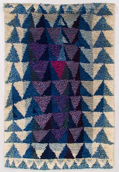 Laila Karttunen, a rya rug, model for Wetterhoff. Circa 160 x 107 cm.