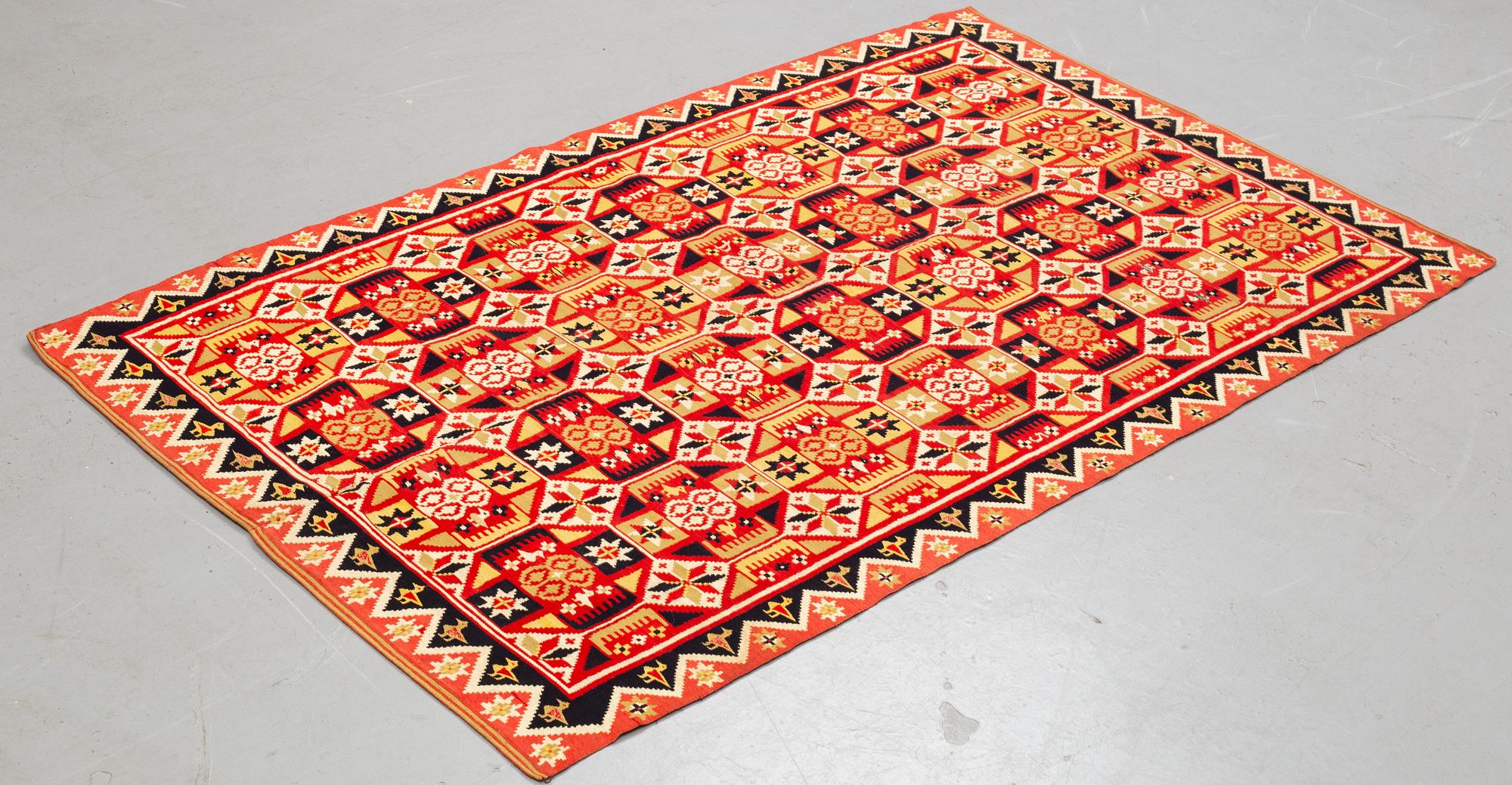 A bed cover, double-interlocked tapestry, ca 197,5-201,5 x 122-125 cm, Scania 1825, Villands district, Sweden.