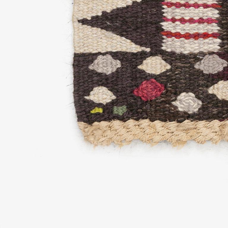 Marianne Richter, a carpet, 'Josefina röd', tapestry weave, c 238 x 172 cm, signed AB MMF MR.