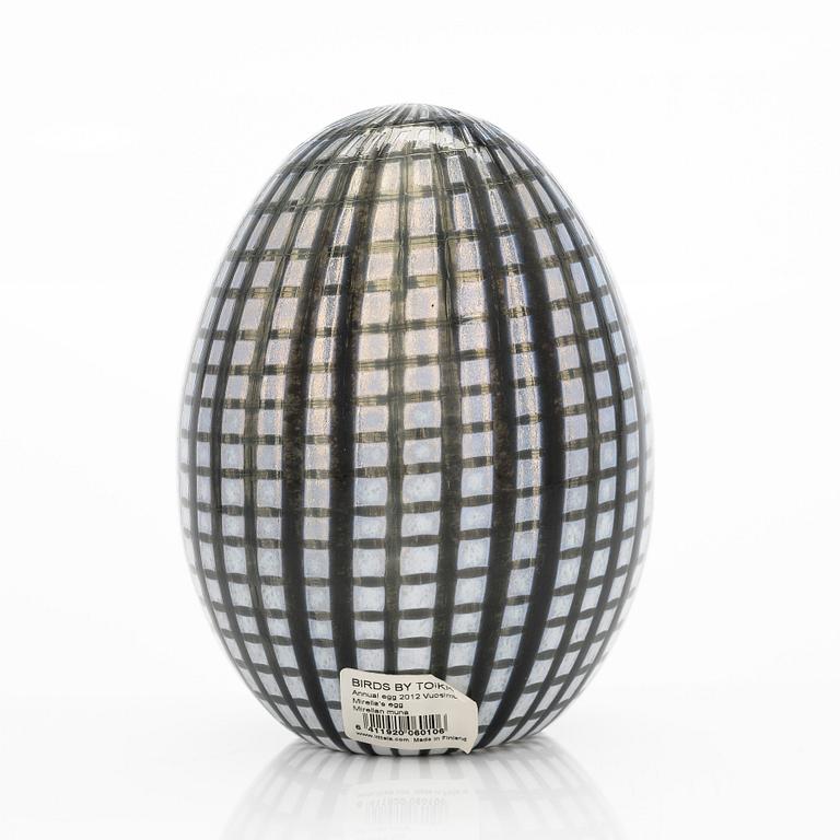 Oiva Toikka, An annual egg, 'Mirella's egg',  signed O. Toikka Nuutajärvi 2012, 65/750.