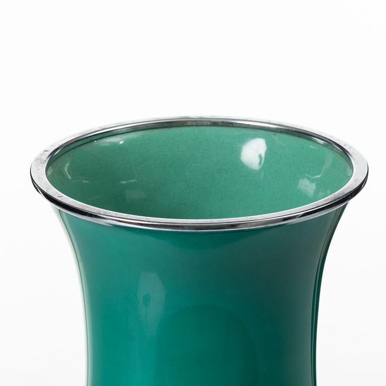 Yuiko Tamura, vas, flytande cloisonné, Japan 1900-tal.