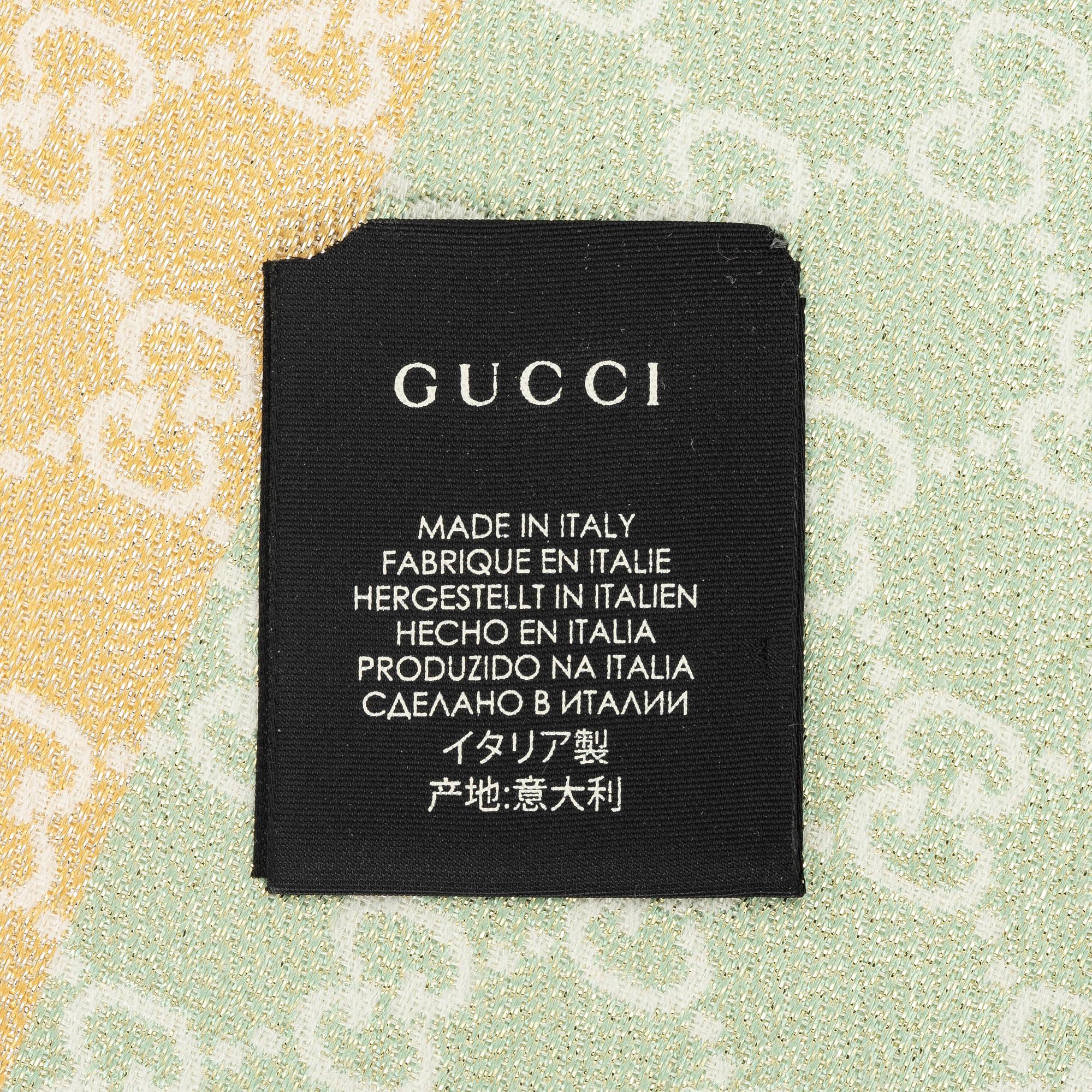 Gucci, Sjal, "Shiny Summer shawl".