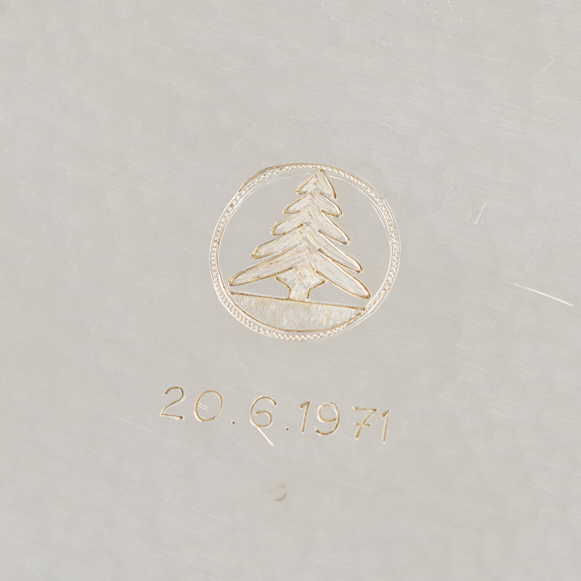 Tapio Wirkkala, malja, sterlinghopeaa, Kultakeskus, Hämeenlinna 1970.