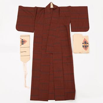 Two Japanese kimonos, 20th century.