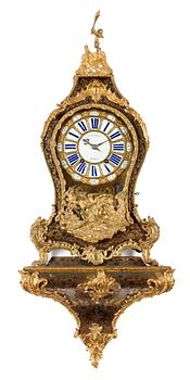 781. A French Louis XV bracket clock, first half 18th century, marked "P.RE BAILLOT A PARIS".
