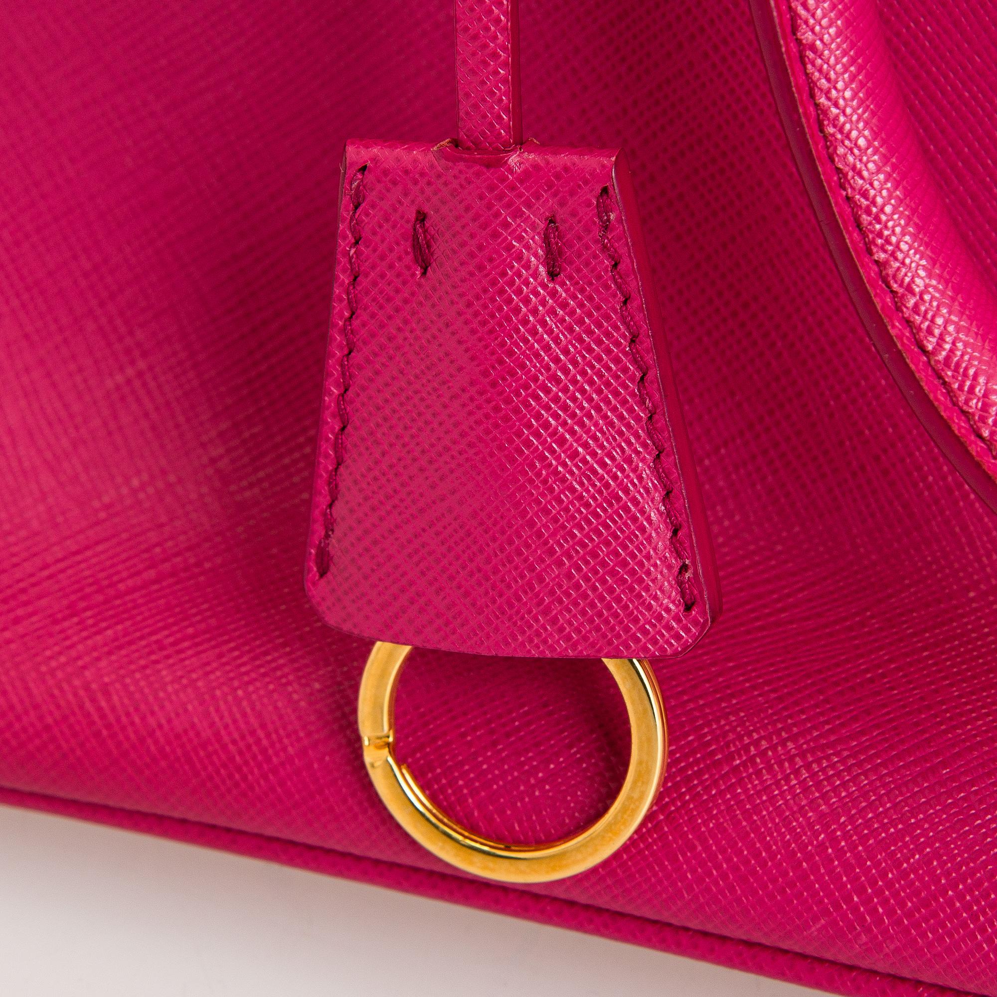 Prada, väska, "Galleria".