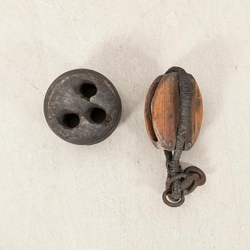 Block med syskonhakar samt jungfru, 1800-talets senare del / 1900-talets början.