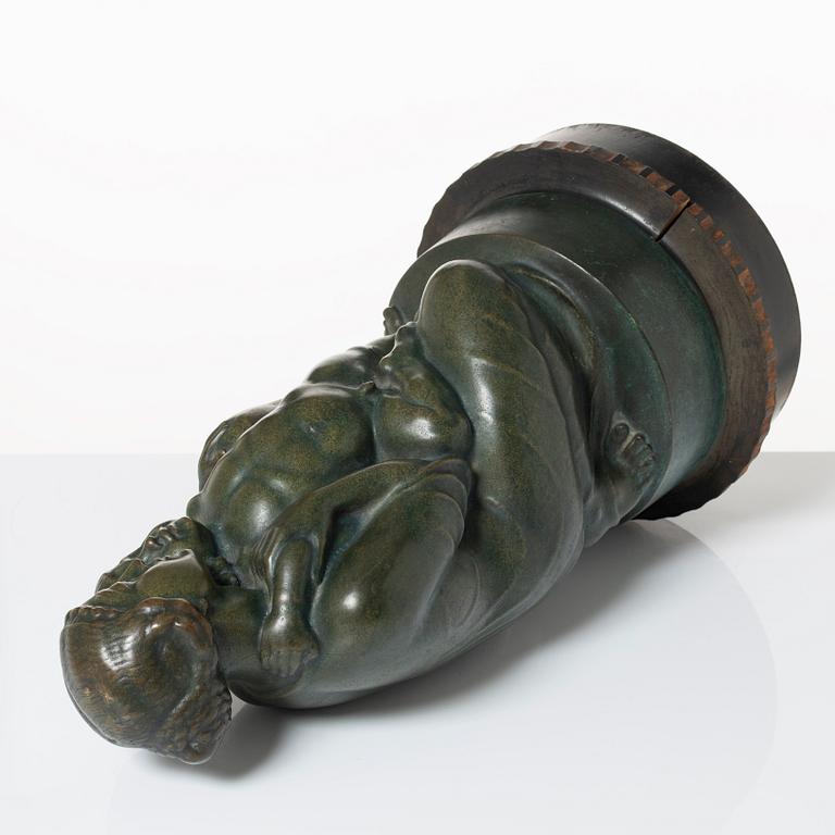 Olof Ahlberg, Mor och barn.