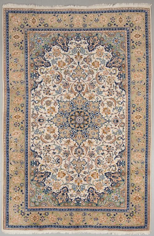 MATTA, orientalisk. 1900-talets slut. Ca 343 x 230 cm.