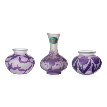 58. Karl Lindeberg, a set of three Art Nouveau cameo glass vases, Kosta.