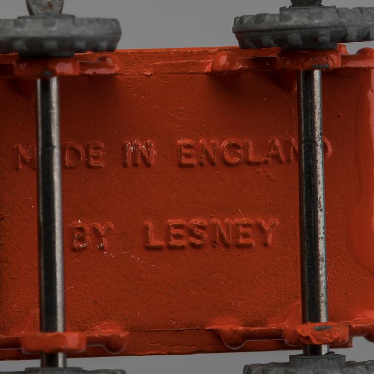 LESNEY MATCHBOX SERIES HORSE DRAWN MILK FLOAT RW 07A-2.