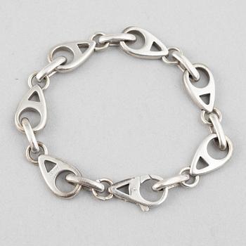 Asprey & Co Ltd, bracelet, sterling silver, London 2002.
