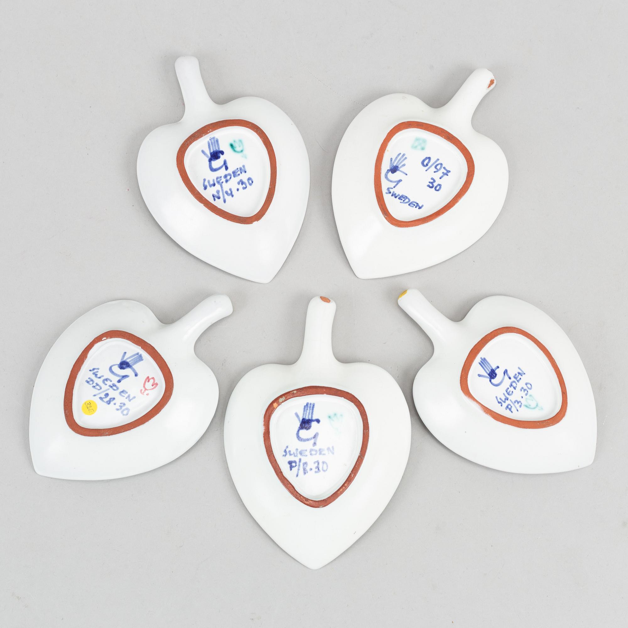 Stig Lindberg, five earthenware dishes, Gustavsberg studio.