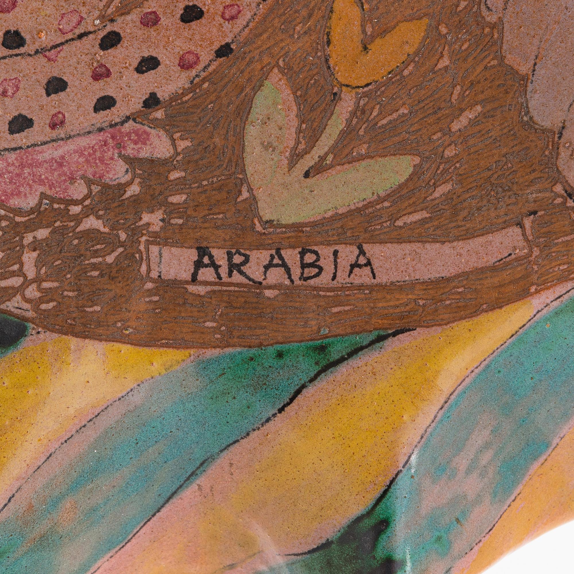 Birger Kaipiainen, dekorationsfat, stengods, signerad Kaipiainen 1946 Arabia.