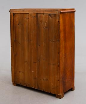 CHIFFONJÉ, 1800-talets andra hälft.