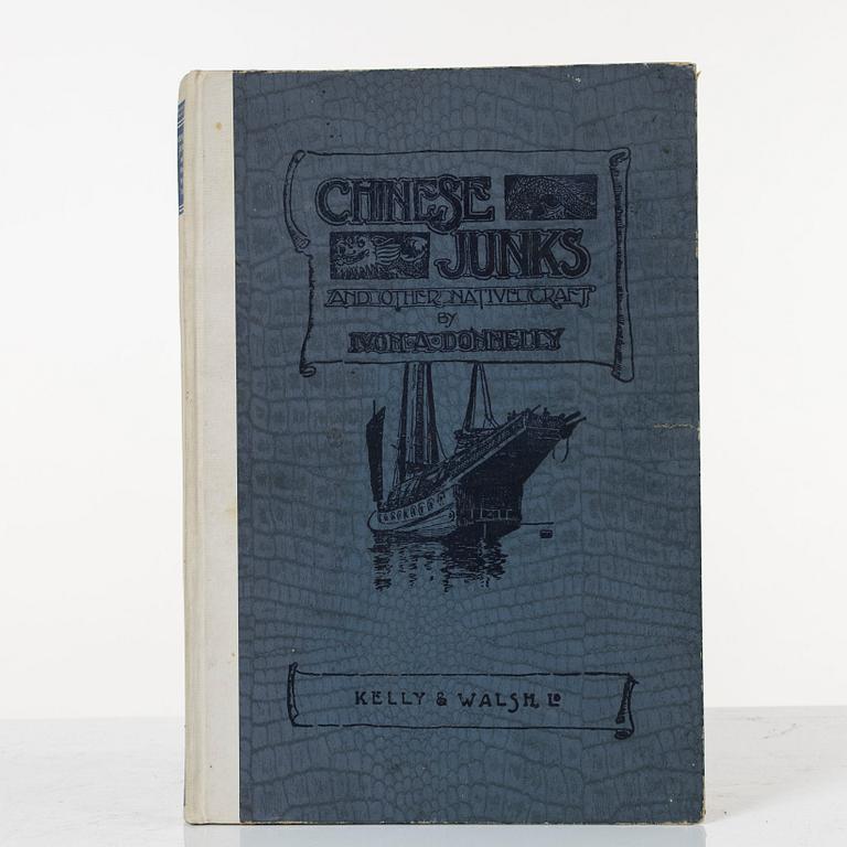 En samlares bibliotek, tre volymer, Chinese Junks, A Connoisseurs Guide to Chinese Ceramics and the ABC of Japanese Art.