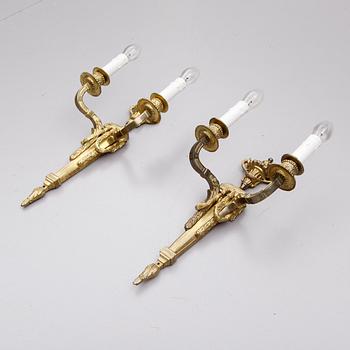 VÄGGLAMPETTER, 1 par, gustaviansk stil, 1900-talets första hälft.