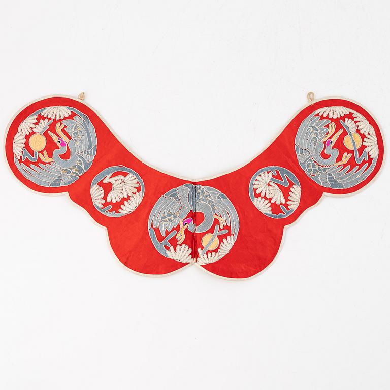Two Chinese silk collars and two silk embroideries, 20th century.