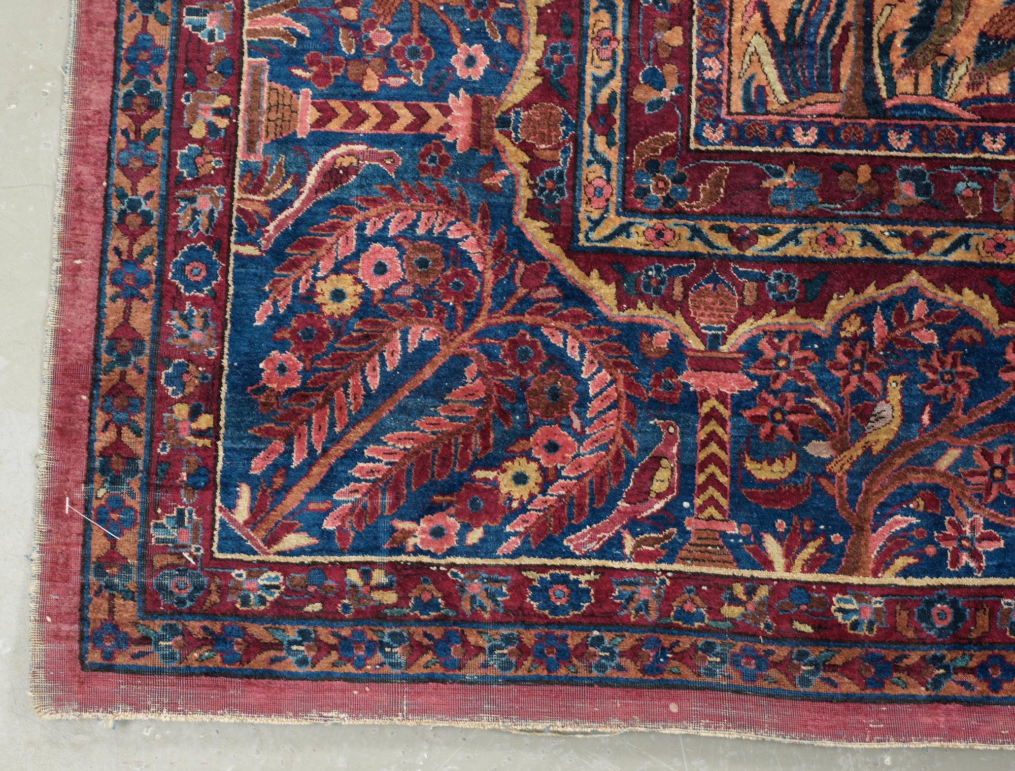 SEMI-ANTIQUE SILK KASHAN. 327 x 233,5 cm.