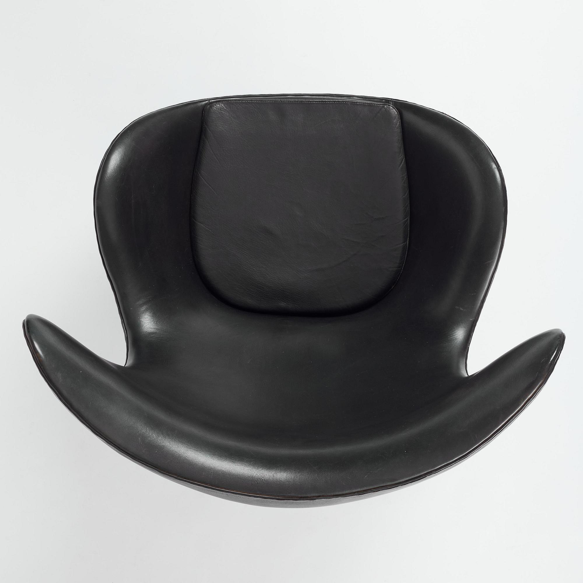 Arne Jacobsen, fåtölj, "Ägget", Fritz Hansen, Danmark, 1967.