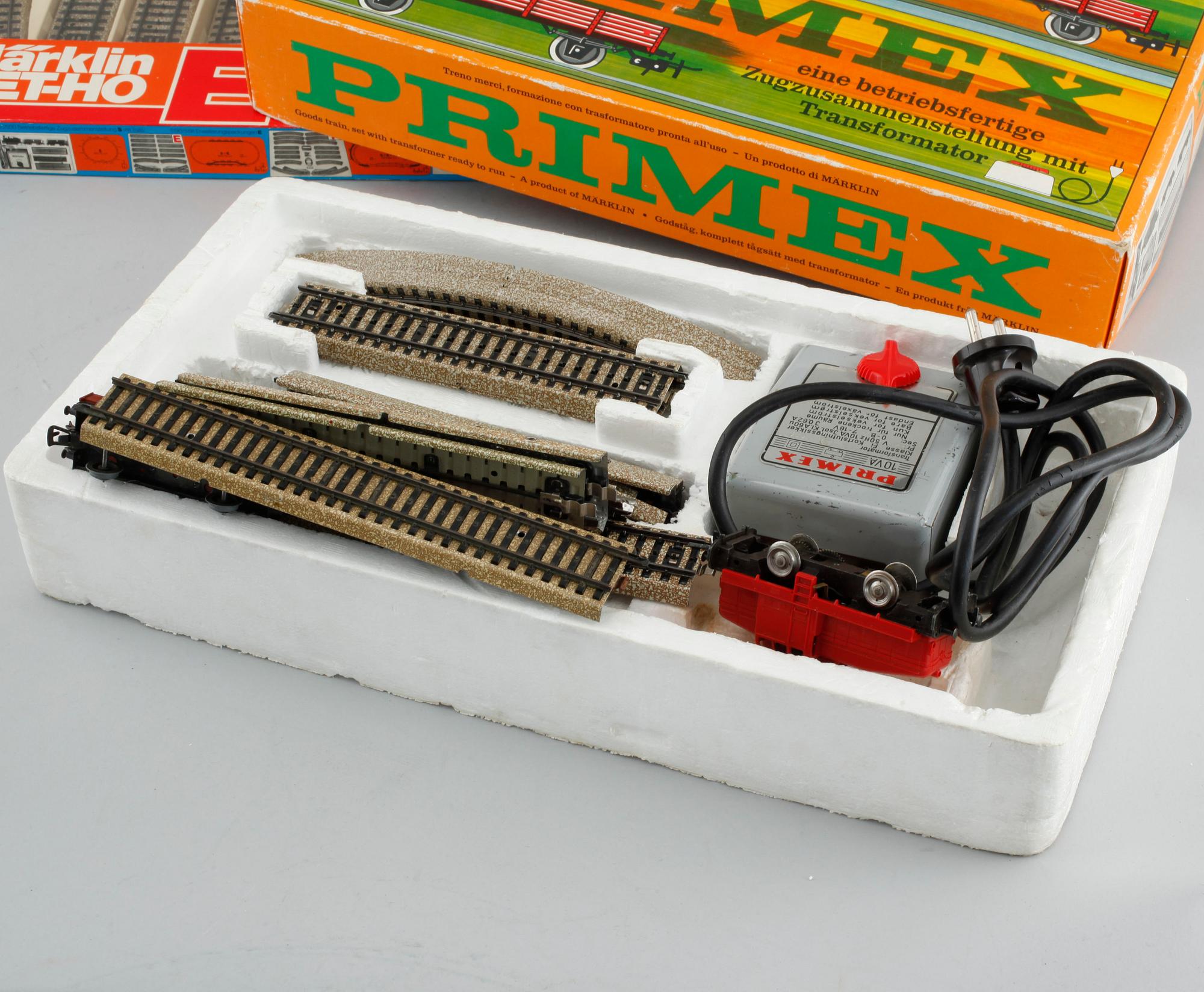 A lot of Märklin train parts, second half of the 20th century.