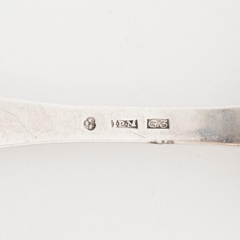 Skedar, 6 st, silver, olika mästare, bl.a. Johan Petter Molér, Visby, 1813. Karl Johan.