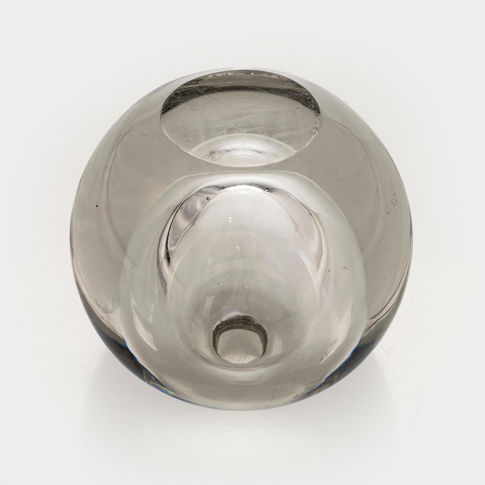 Timo Sarpaneva, an art object, '3555' signed  Timo Sarpaneva Iittala -57.