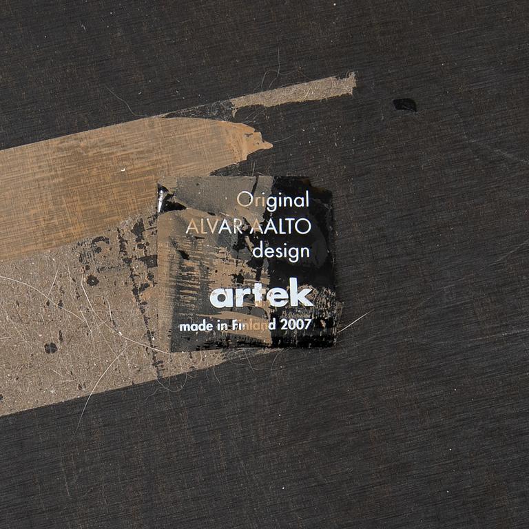 Alvar Aalto, stool X601 Artek Finland.