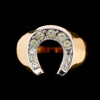 RINGAR, 2 st, 18 k guld, rubiner samt vita stenar, vikt ca 12 g.