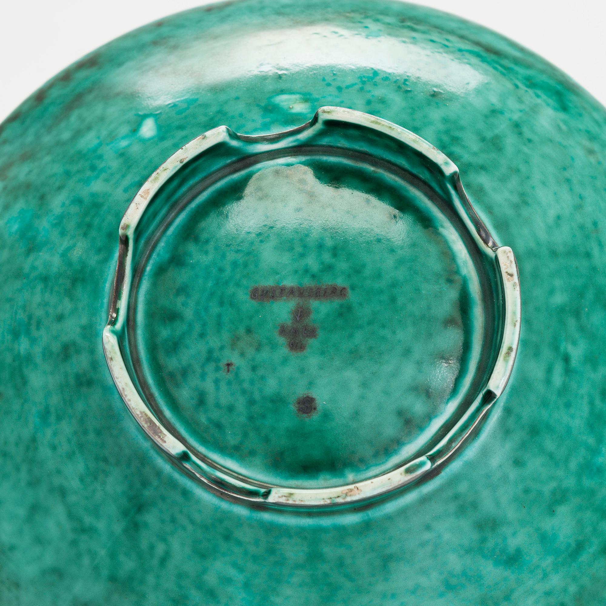 Wilhelm Kåge, an 'Argenta' bowl, Gustavsberg, Sweden.