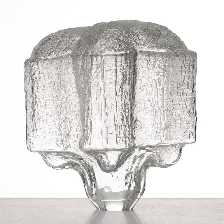 Timo Sarpaneva, a mould blown glass sculpture, Iittala, Finland 1966.