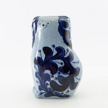 Lisa Larson,.