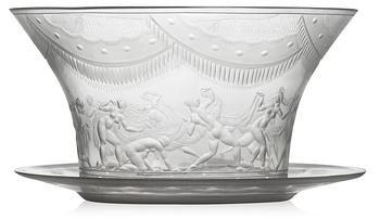 A Simon Gate 'Slöjdansen' glass bowl with stand, Orrefors 1924.