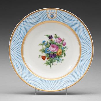 267. An armorial dinner plate, Darte, Paris, 19th Century.