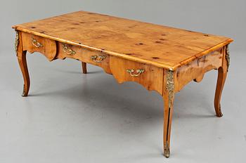 SKRIVBORD, Louis XVI-stil, 1900-talets fjärde kvartal.