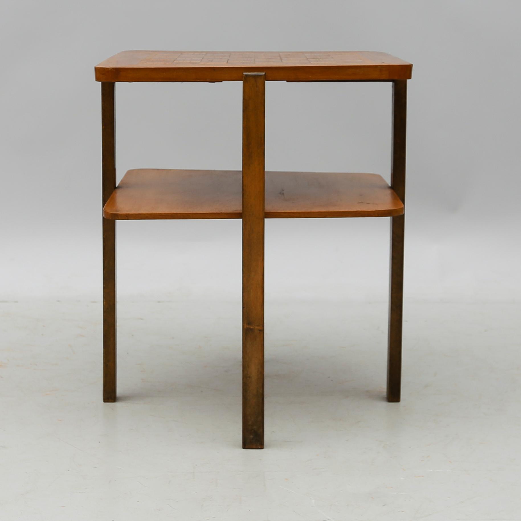 BORD, 1900-talets första hälft.
